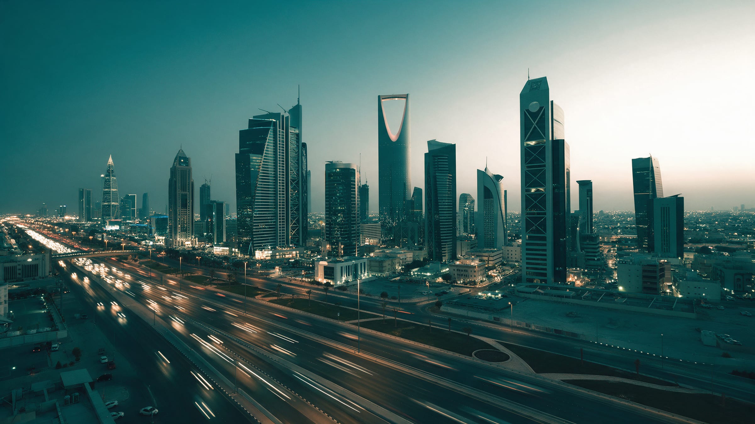أفق الرياض في الساعة الزرقاء